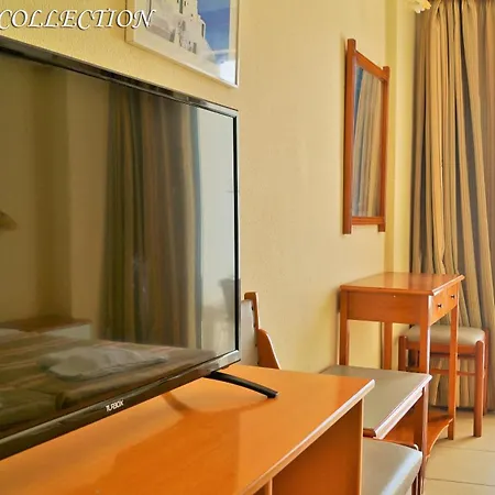 Kris Mari Hotell 3*